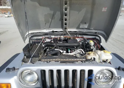 2005 Jeep Wrangler X from USA, damaged, VIN 1J4FA39S55P353789